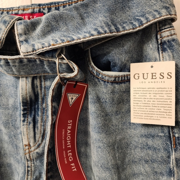Guess straight fit women's jeans. Size 8 - Picture 2 of 5